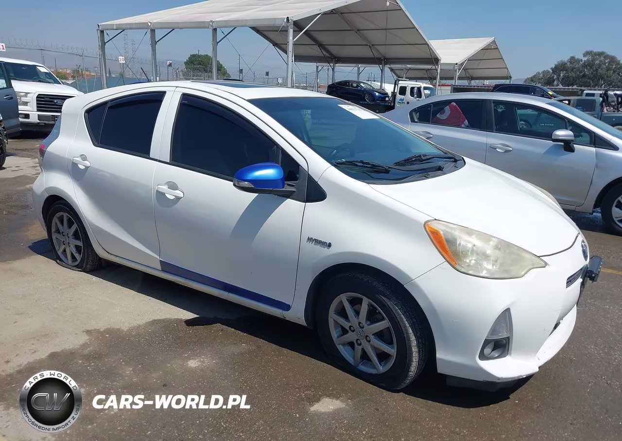 2012 Toyota Prius C Four