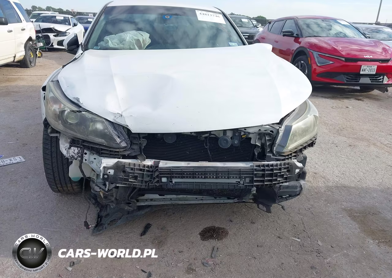 2015 Honda Accord Sport VIN:1HGCR2F58FA008207 - 6