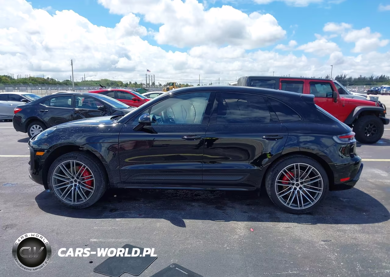 2026 Porsche Macan S VIN:WP1AG2A56TLB40903 - 14