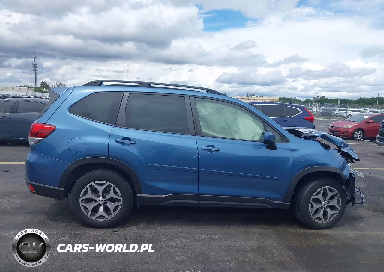 2021 Subaru Forester Premium VIN:JF2SKAFC5MH458443 - 14