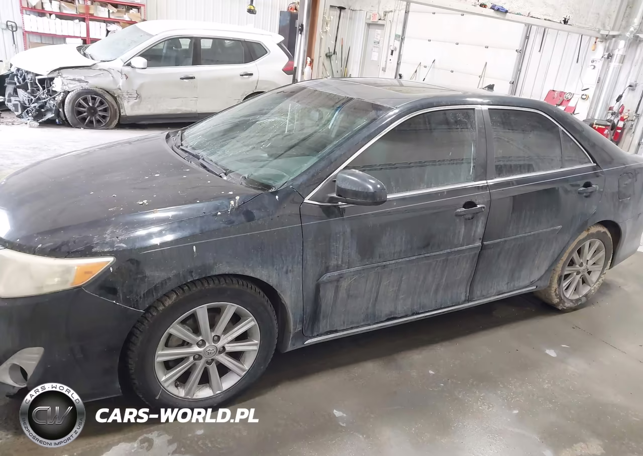 2014 Toyota Camry Xle V6 VIN:4T1BK1FK9EU544137 - 14
