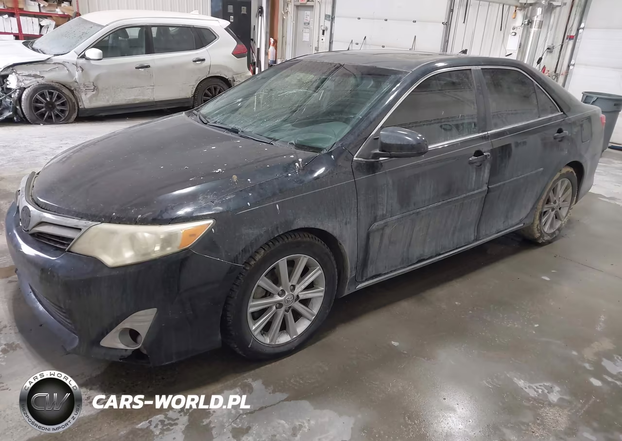 2014 Toyota Camry Xle V6 VIN:4T1BK1FK9EU544137 - 2