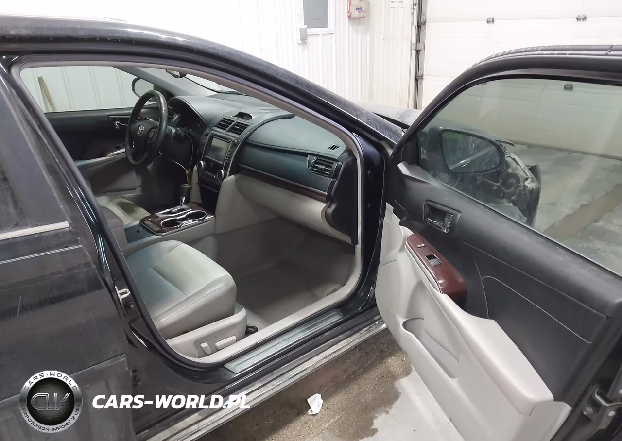 2014 Toyota Camry Xle V6 VIN:4T1BK1FK9EU544137 - 5