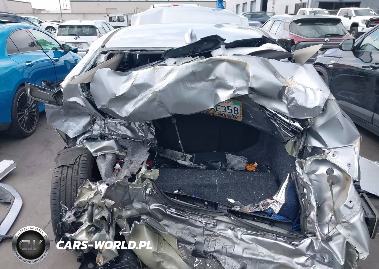 2020 Honda Insight Touring VIN:19XZE4F97LE004712 - 16