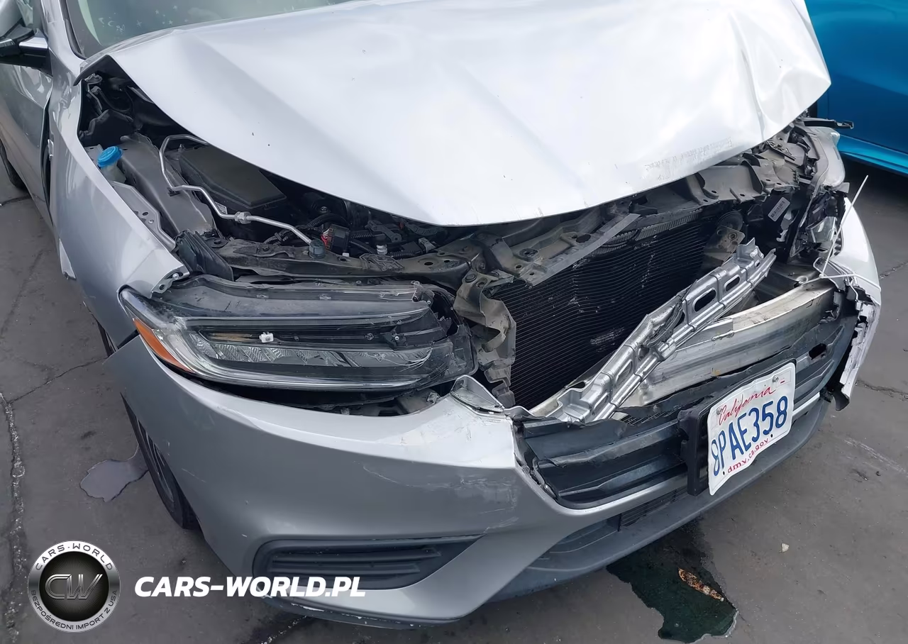 2020 Honda Insight Touring VIN:19XZE4F97LE004712 - 17