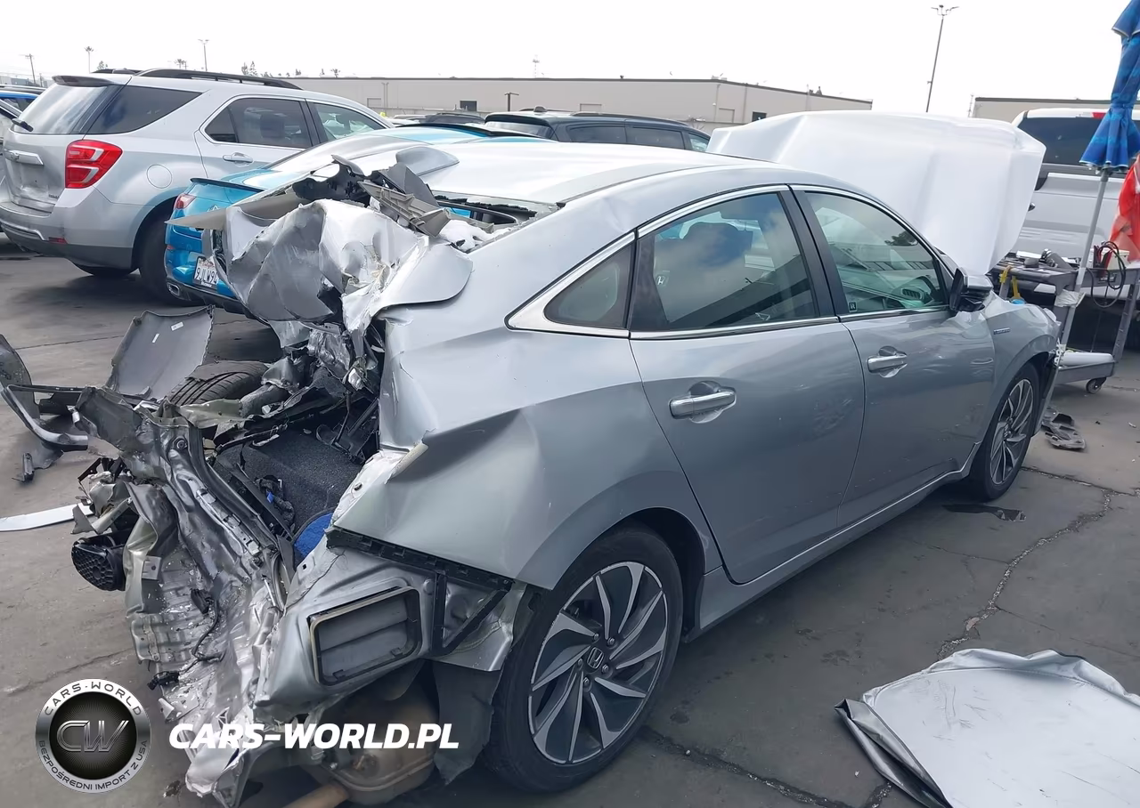 2020 Honda Insight Touring VIN:19XZE4F97LE004712 - 4