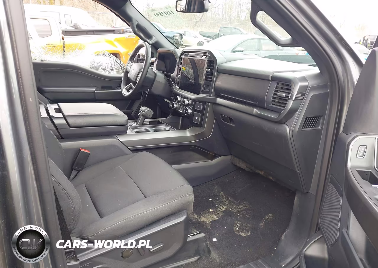 2024 Ford F-150 Xlt VIN:1FTFW3LD8RFA15302 - 5