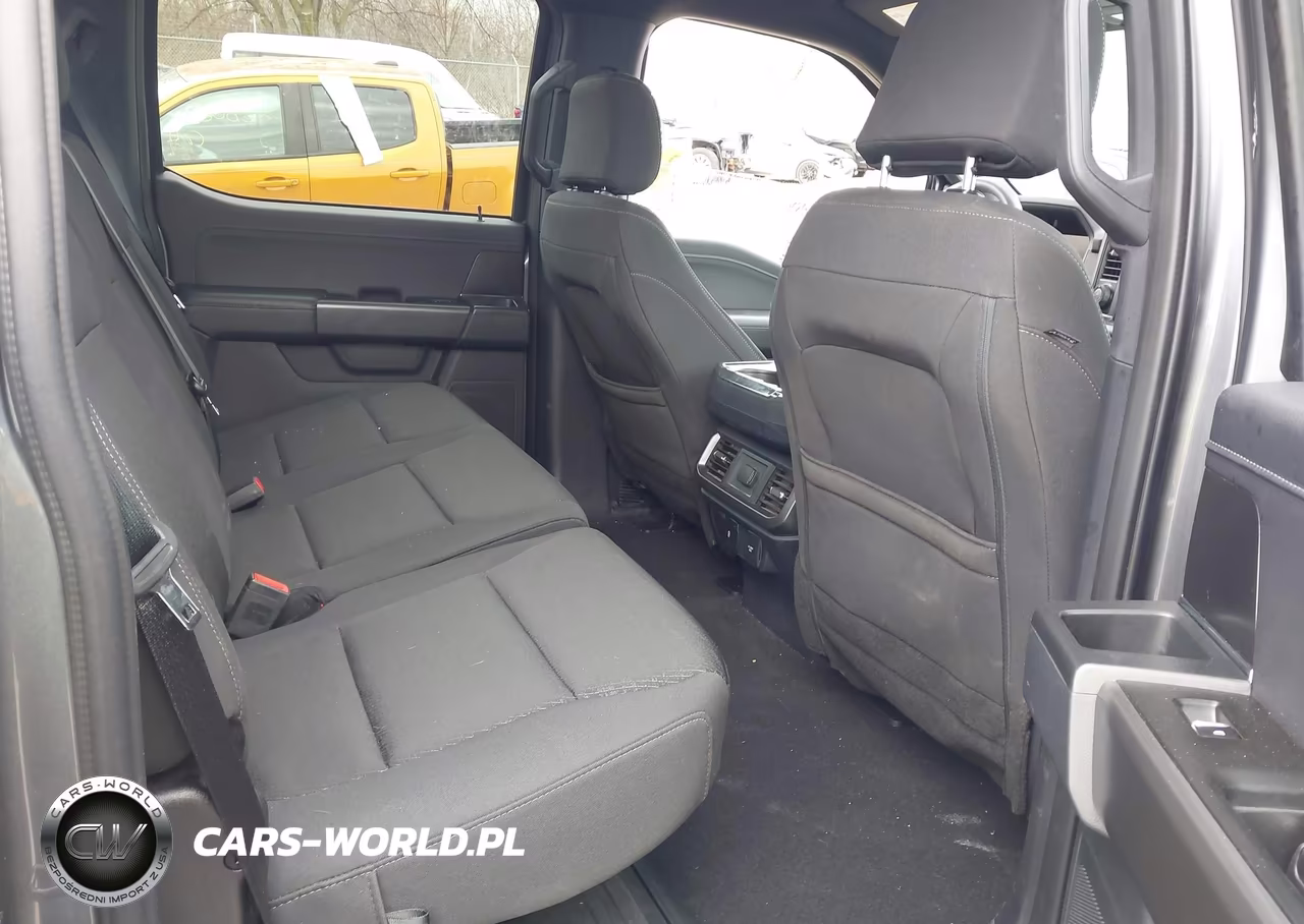 2024 Ford F-150 Xlt VIN:1FTFW3LD8RFA15302 - 8