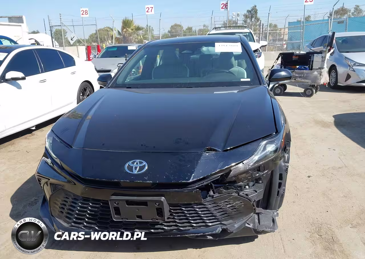 2026 Toyota Camry VIN:4T1DAACK5TU246830 - 12