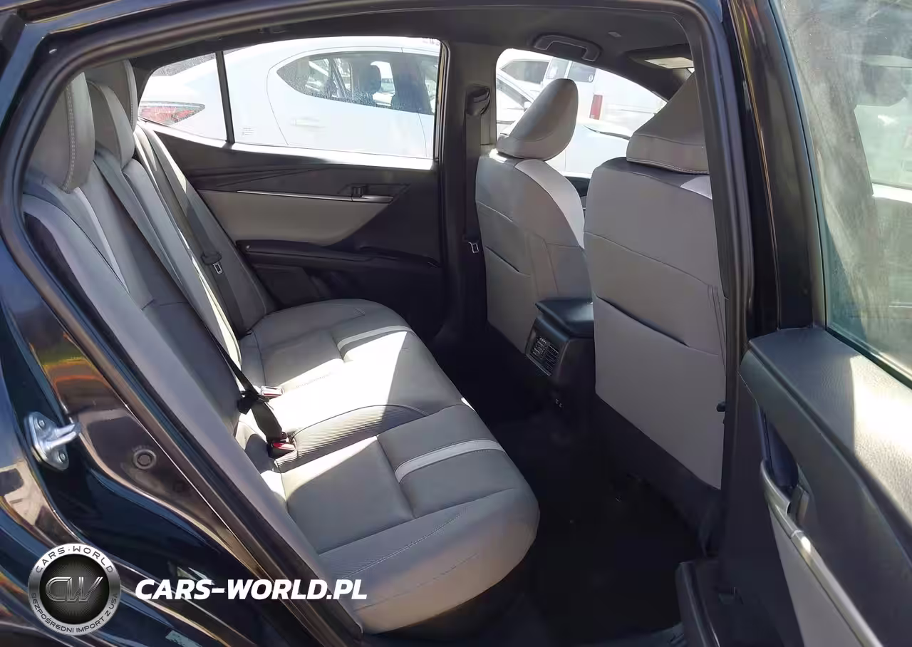 2026 Toyota Camry VIN:4T1DAACK5TU246830 - 8