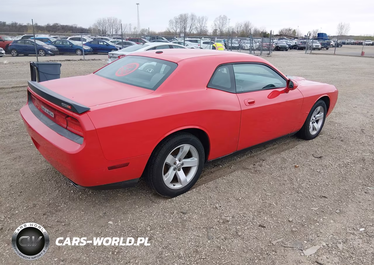 2010 Dodge Challenger Se VIN:2B3CJ4DV4AH321920 - 4