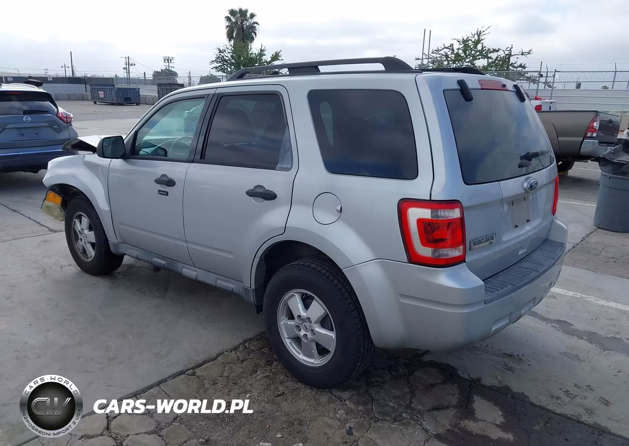 2012 Ford Escape Xlt VIN:1FMCU0D71CKA76534 - 3