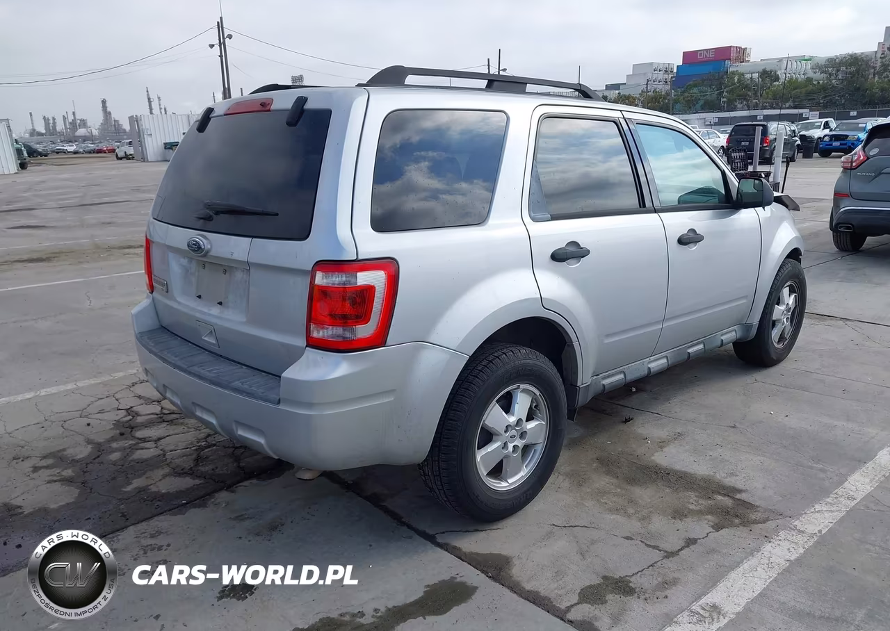 2012 Ford Escape Xlt VIN:1FMCU0D71CKA76534 - 4