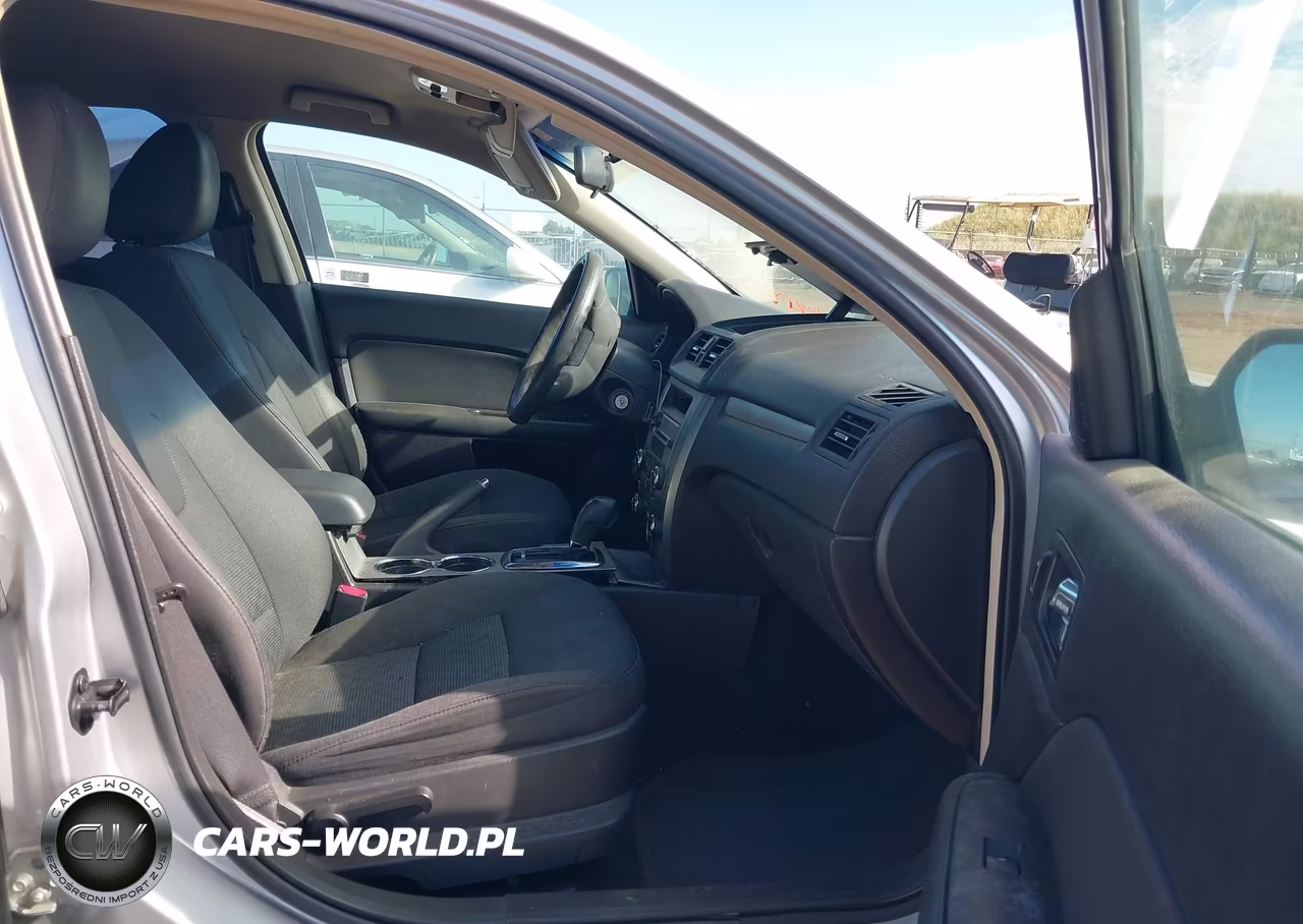 2010 Ford Fusion Se VIN:3FAHP0HA5AR383940 - 5