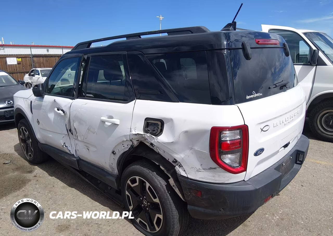 2021 Ford Bronco Sport Outer Banks VIN:3FMCR9C60MRA97015 - 3