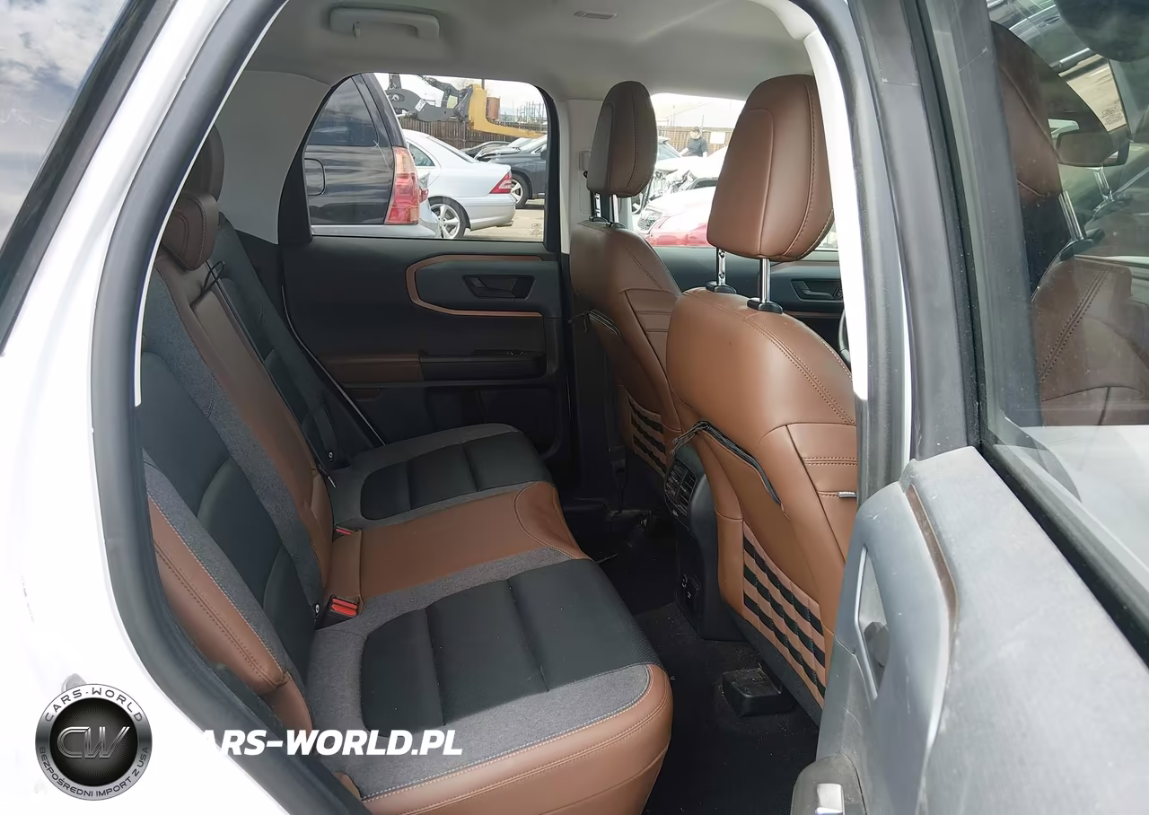 2021 Ford Bronco Sport Outer Banks VIN:3FMCR9C60MRA97015 - 8