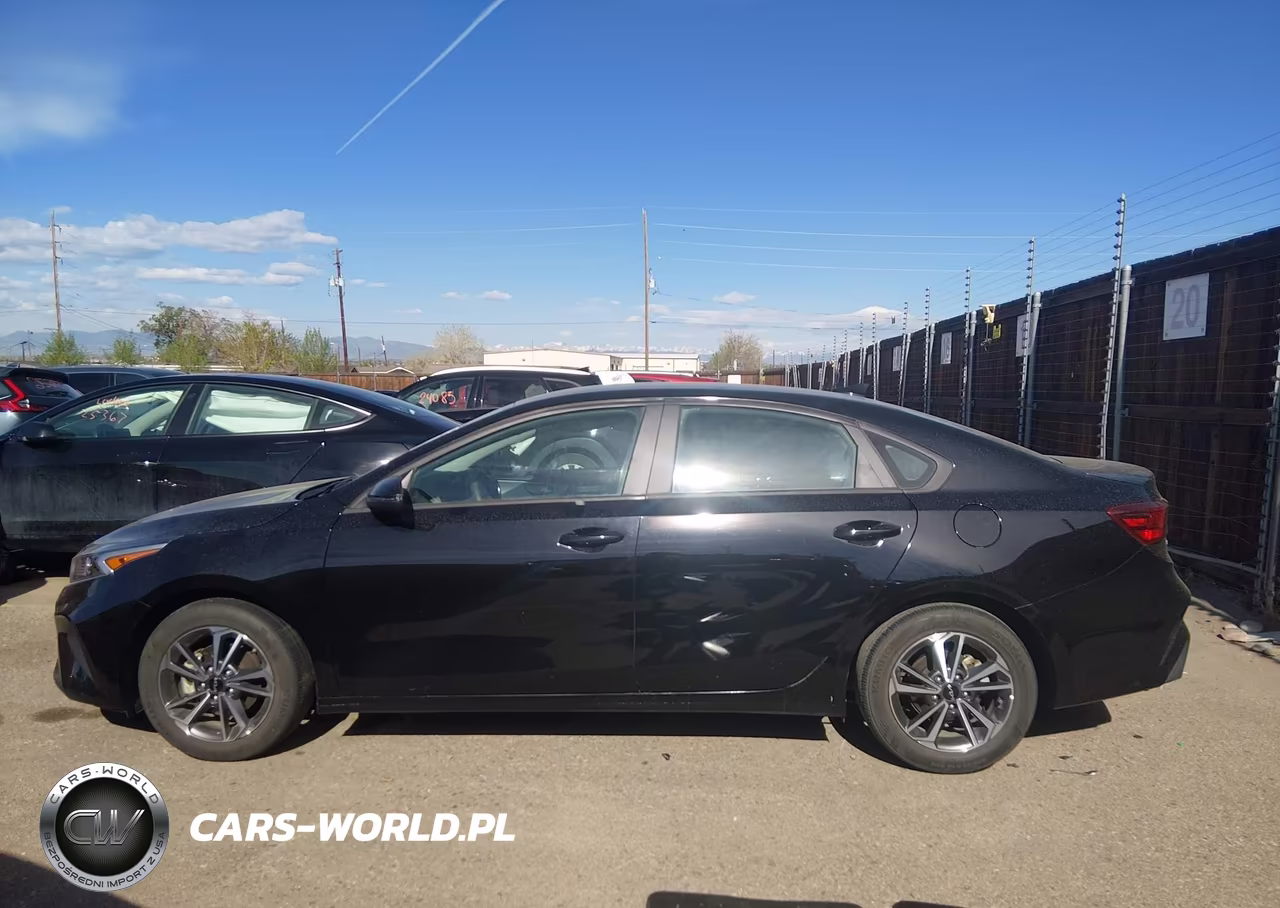 2023 Kia Forte Lxs VIN:3KPF24AD3PE520126 - 14