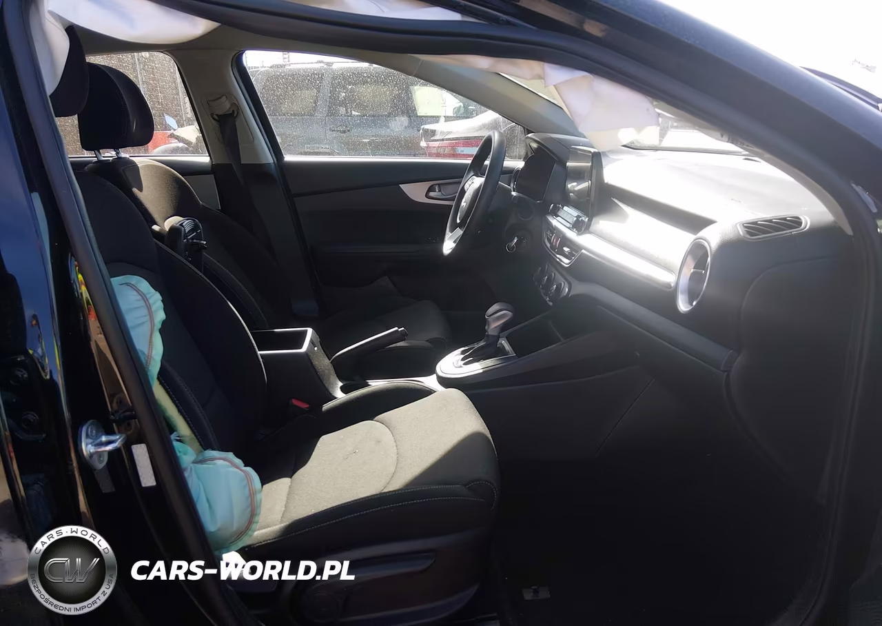 2023 Kia Forte Lxs VIN:3KPF24AD3PE520126 - 5