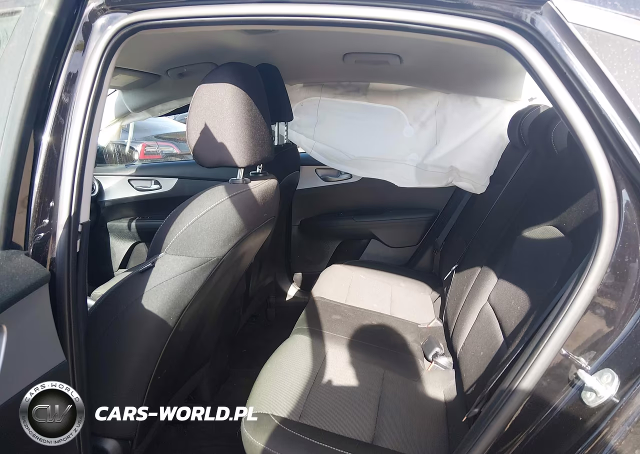 2023 Kia Forte Lxs VIN:3KPF24AD3PE520126 - 8