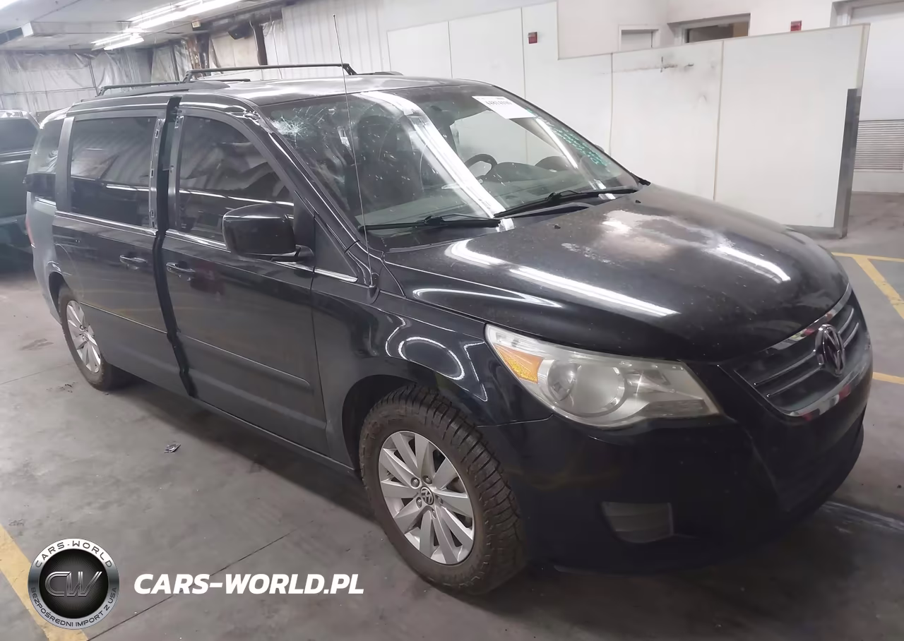 2012 Volkswagen Routan Sel
