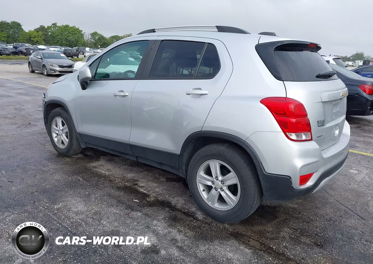 2021 Chevrolet Trax Fwd Lt VIN:KL7CJLSB9MB323223 - 3