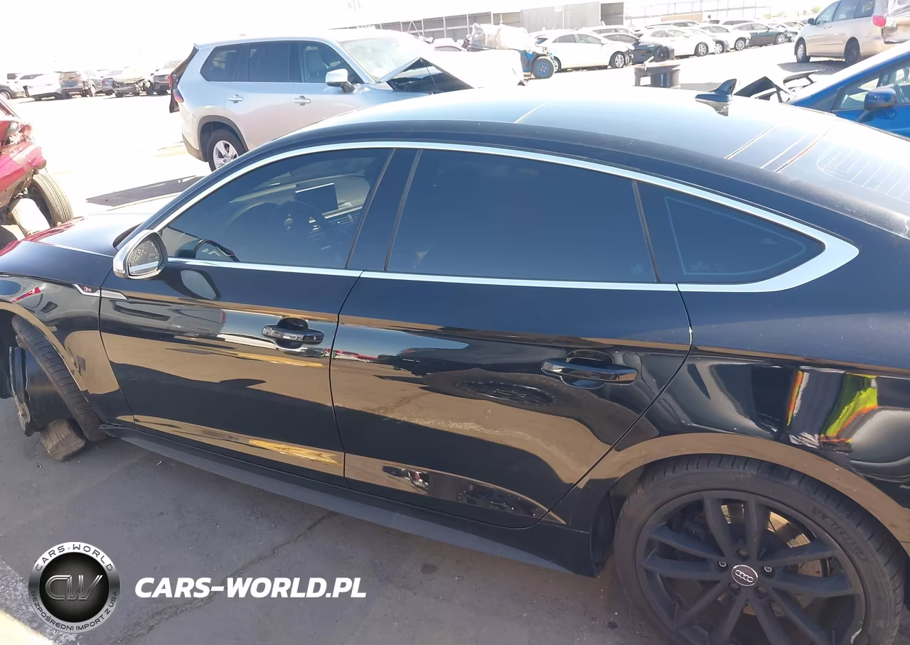 2019 Audi S5 3.0T Premium VIN:WAUB4CF57KA090629 - 14