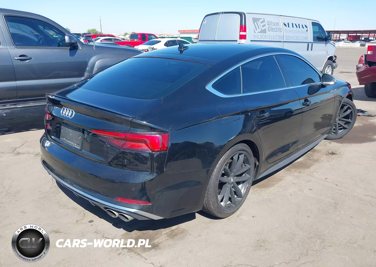 2019 Audi S5 3.0T Premium VIN:WAUB4CF57KA090629 - 4