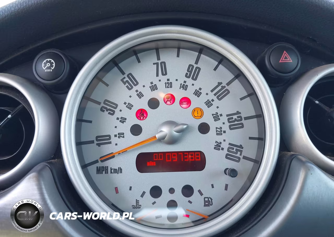 2003 Mini Cooper S VIN:WMWRE33423TD64478 - 7