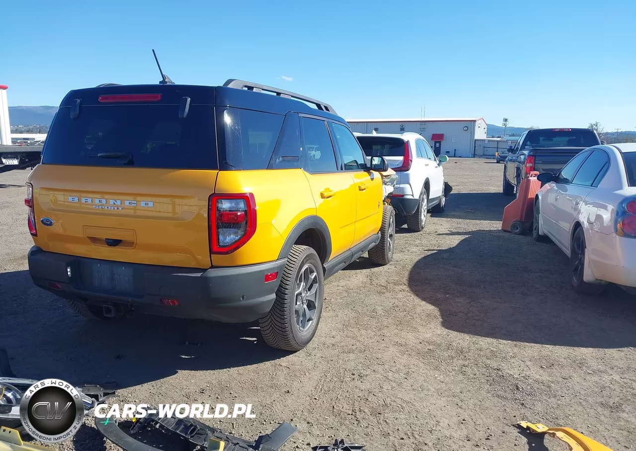2021 Ford Bronco Sport Badlands VIN:3FMCR9D99MRB06917 - 4