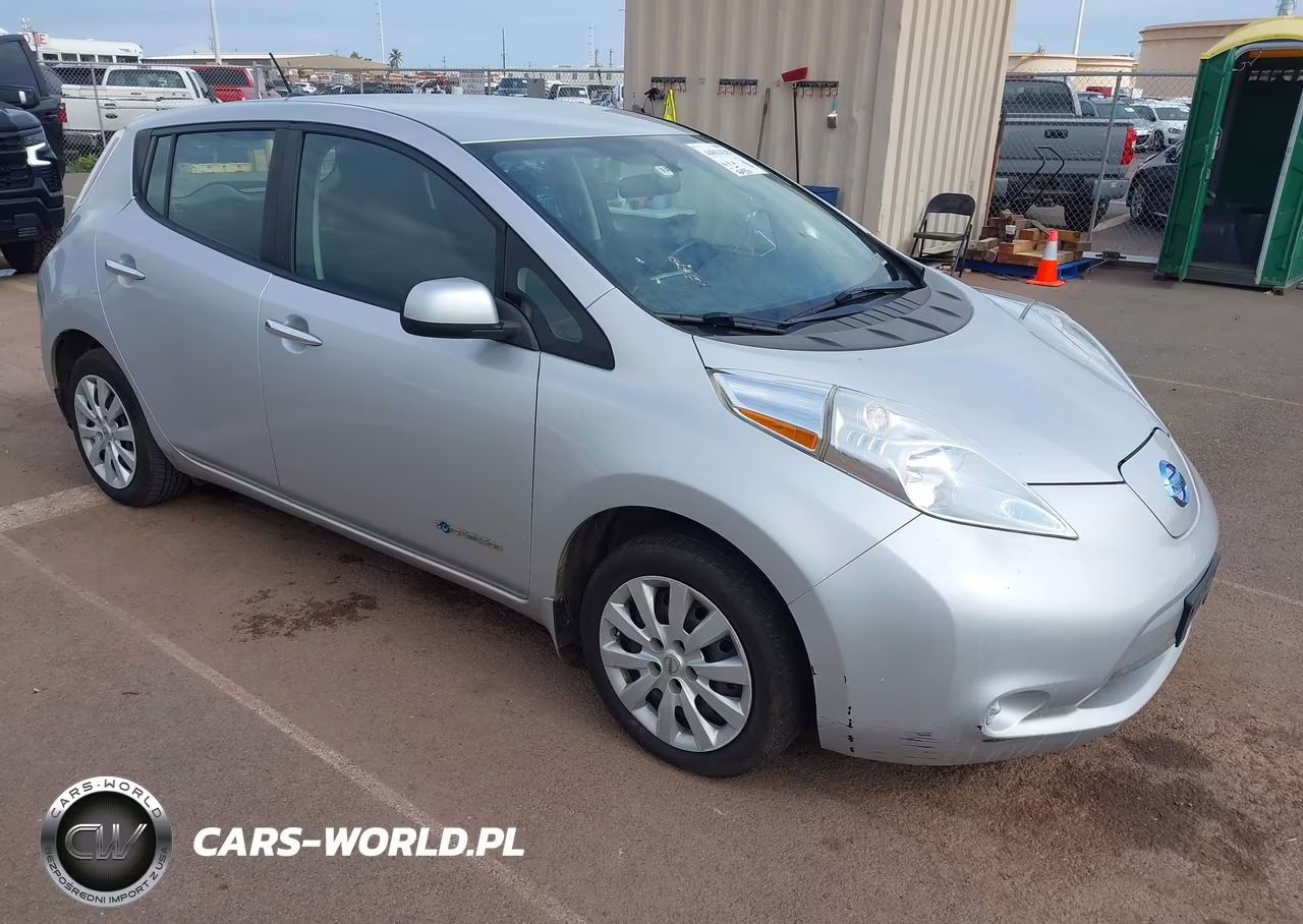 2015 Nissan Leaf S