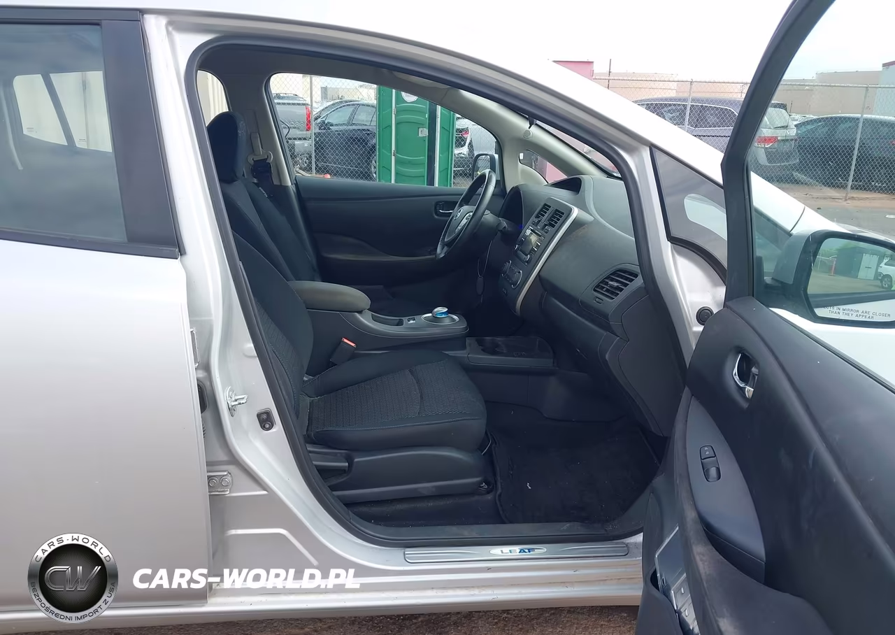 2015 Nissan Leaf S VIN:1N4AZ0CP4FC329803 - 5