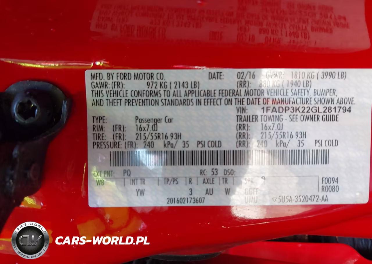 2016 Ford Focus Se VIN:1FADP3K22GL281794 - 9