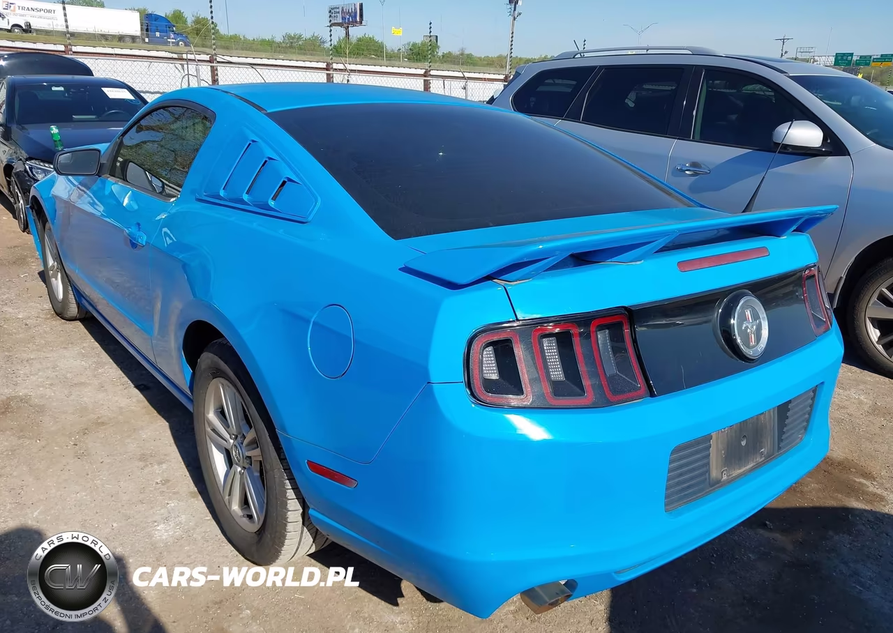 2014 Ford Mustang V6 VIN:1ZVBP8AM1E5203863 - 3