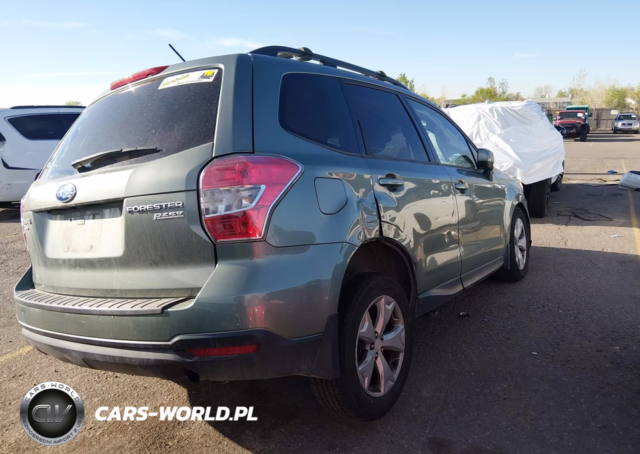 2014 Subaru Forester 2.5I Premium VIN:JF2SJAEC5EH435170 - 4