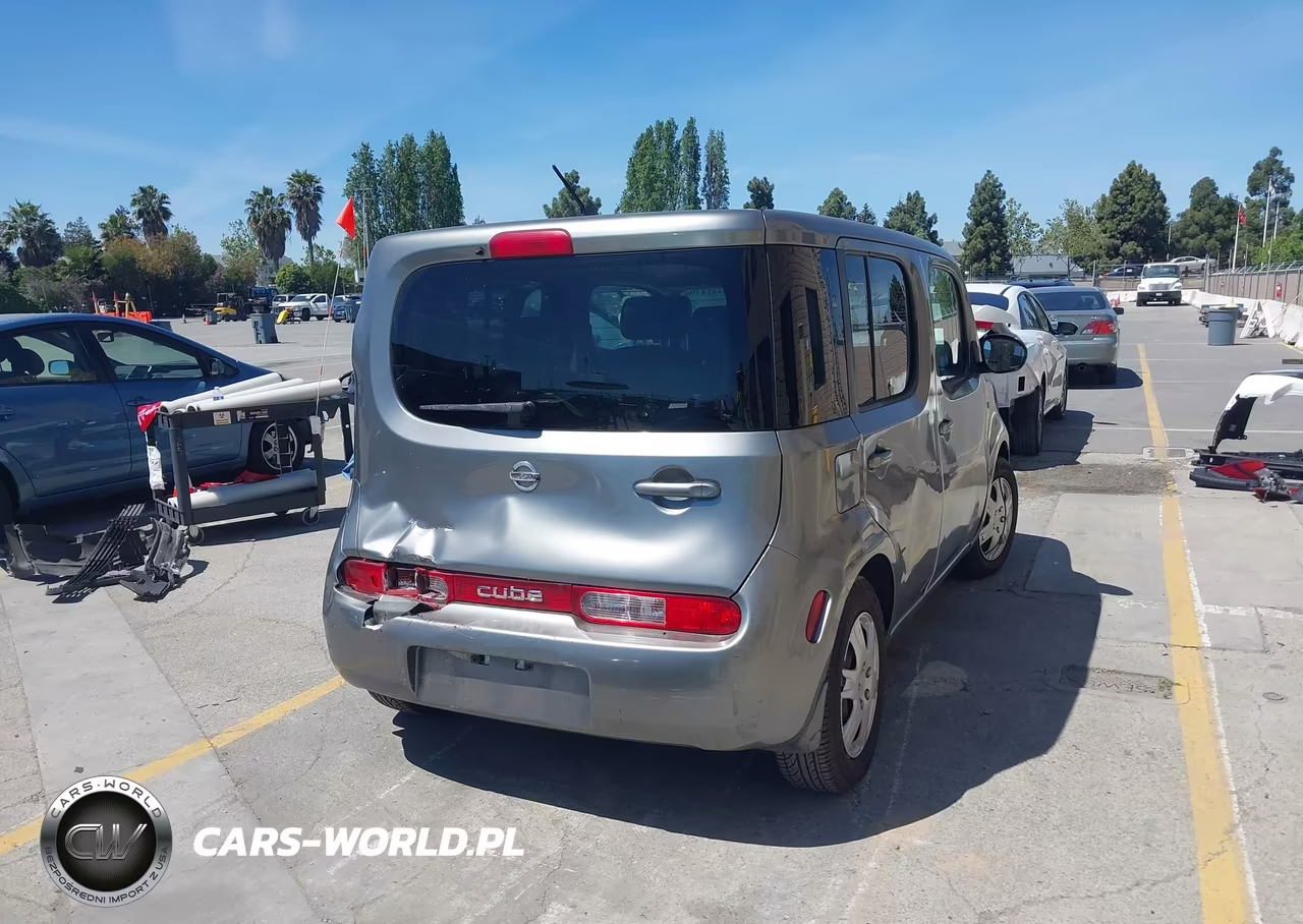 2010 Nissan Cube 1.8S VIN:JN8AZ2KR8AT154087 - 16
