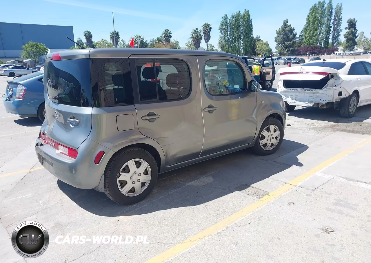 2010 Nissan Cube 1.8S VIN:JN8AZ2KR8AT154087 - 4