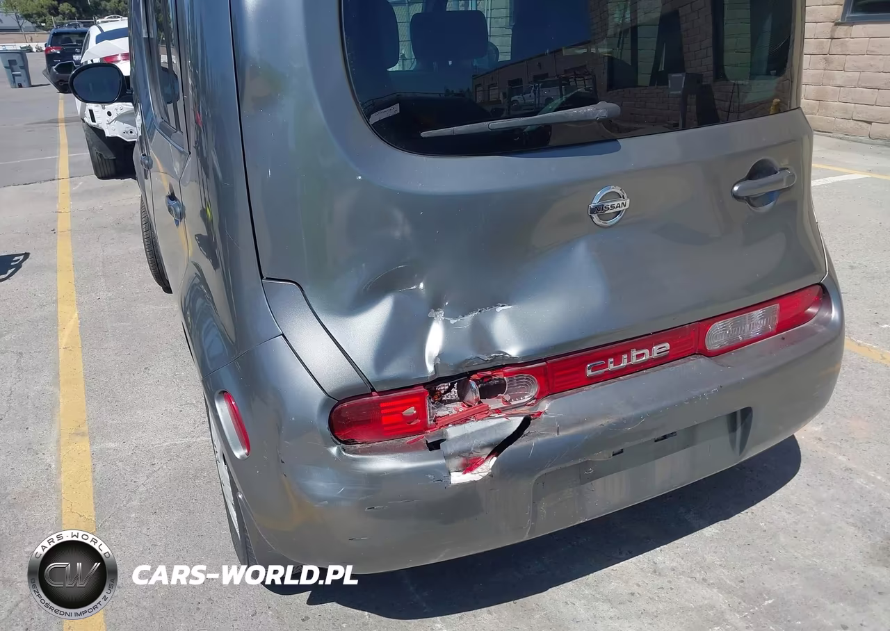 2010 Nissan Cube 1.8S VIN:JN8AZ2KR8AT154087 - 6