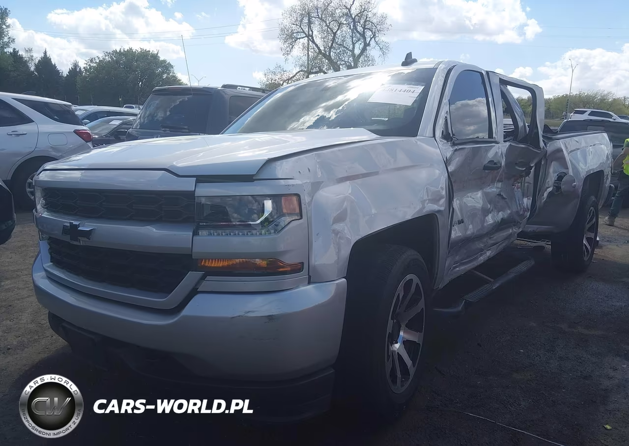 2018 Chevrolet Silverado 1500 Custom VIN:1GCRCPEH7JZ267901 - 2