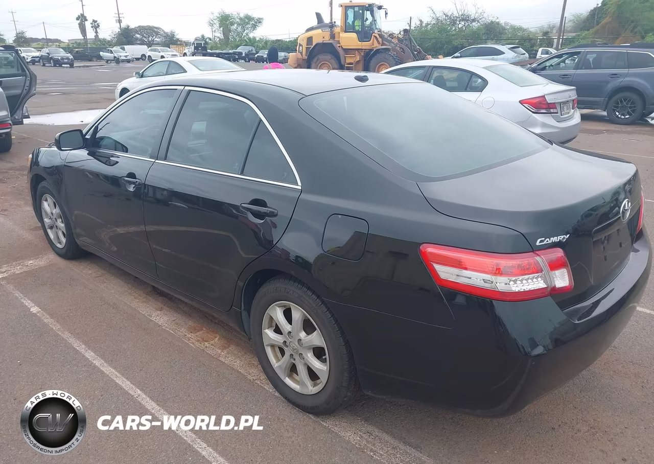 2010 Toyota Camry Le VIN:4T1BF3EK3AU090589 - 3
