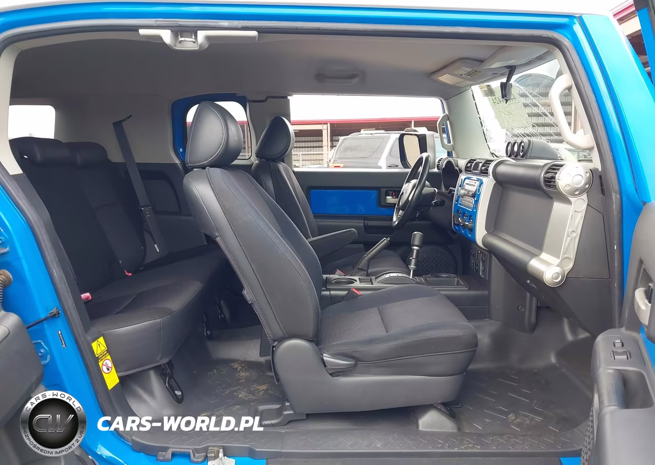 2007 Toyota Fj Cruiser VIN:JTEZU11FX70014613 - 5
