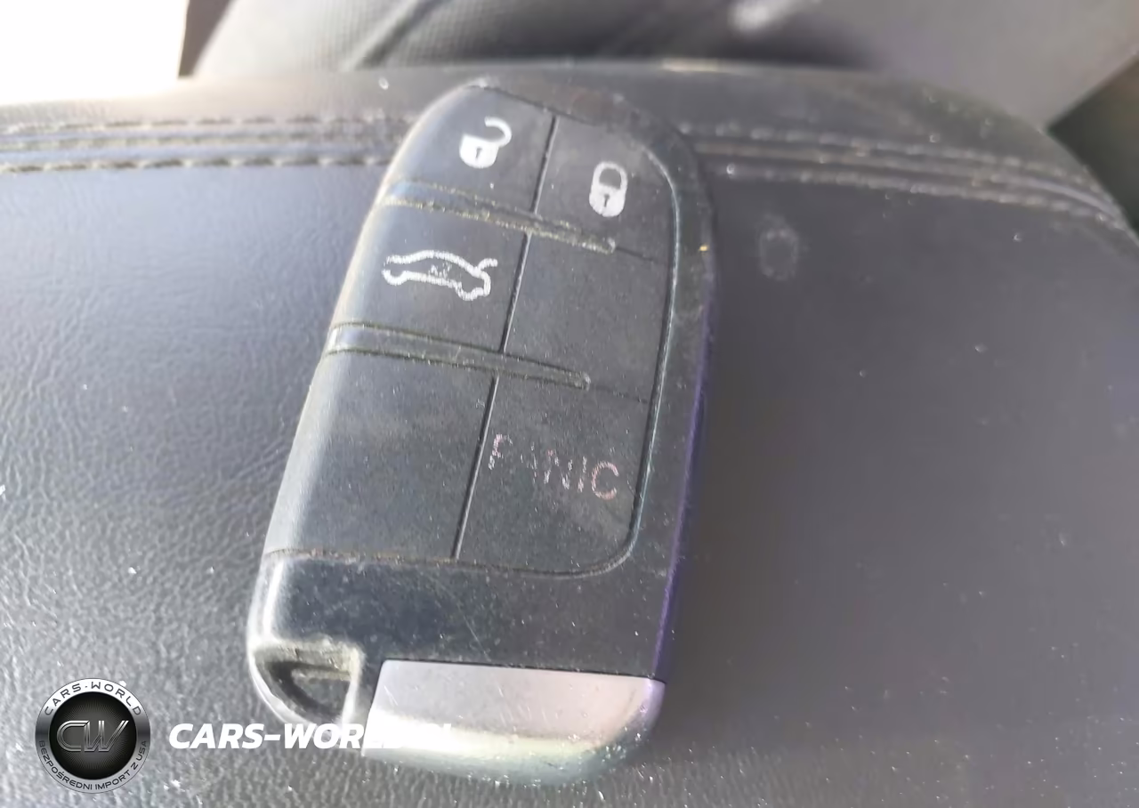 2015 Chrysler 200 Limited VIN:1C3CCCAB4FN739717 - 11