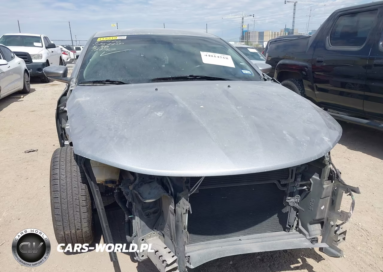 2015 Chrysler 200 Limited VIN:1C3CCCAB4FN739717 - 13