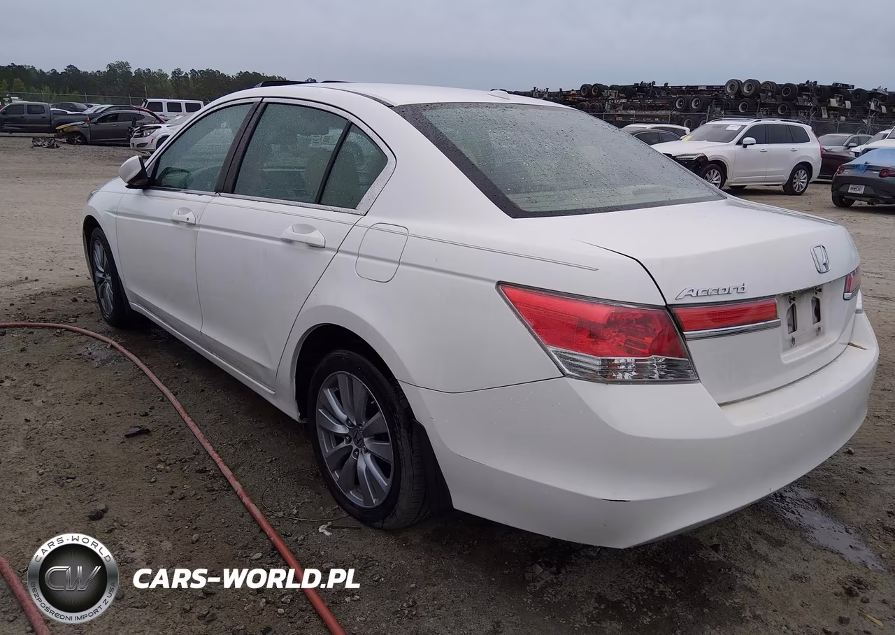 2011 Honda Accord 2.4 Ex-L VIN:1HGCP2F80BA086748 - 3