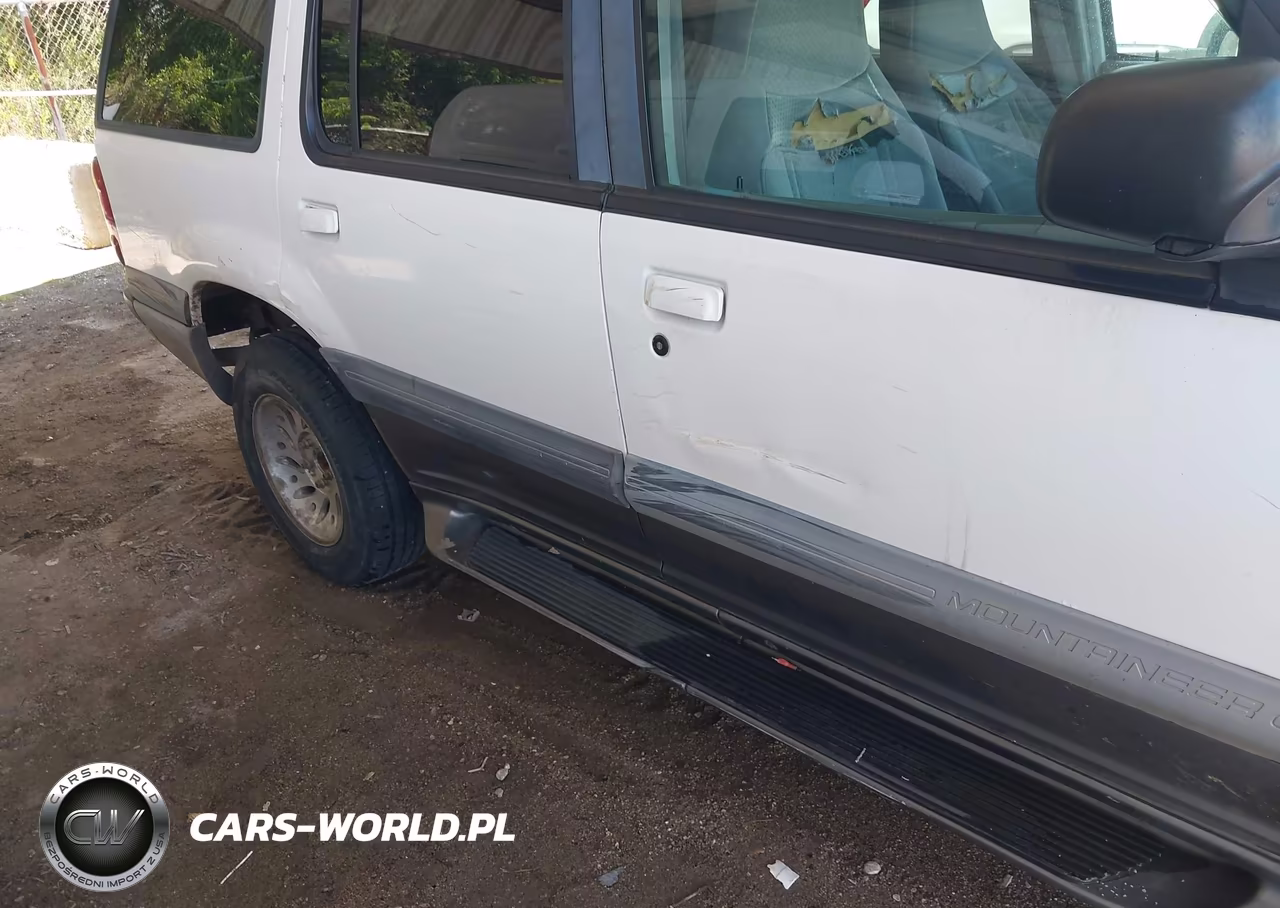 1998 Mercury Mountaineer VIN:4M2ZU52P2WUJ10272 - 6