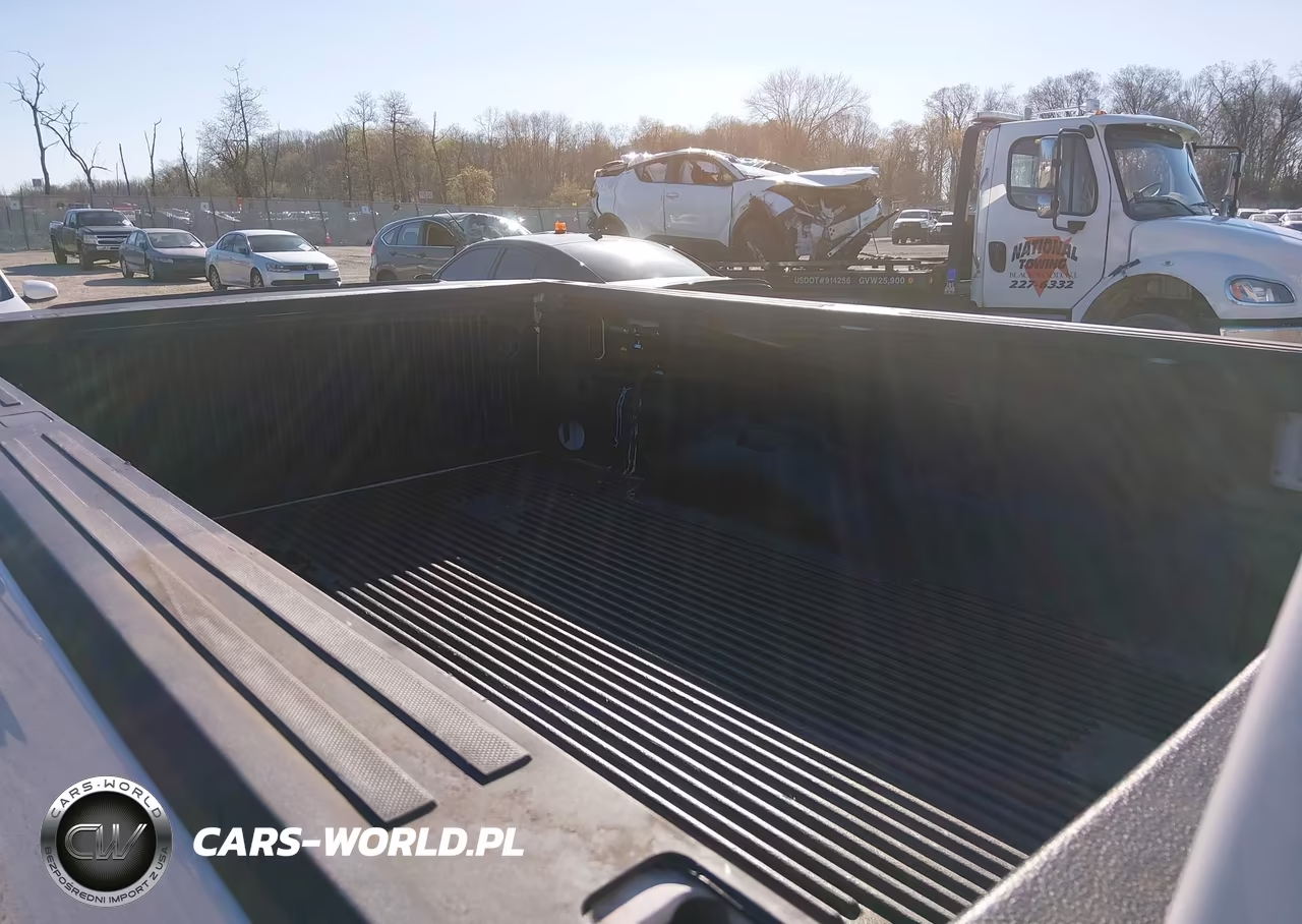 2022 Ford F-150 Xl VIN:1FTMF1CB2NKD77119 - 8