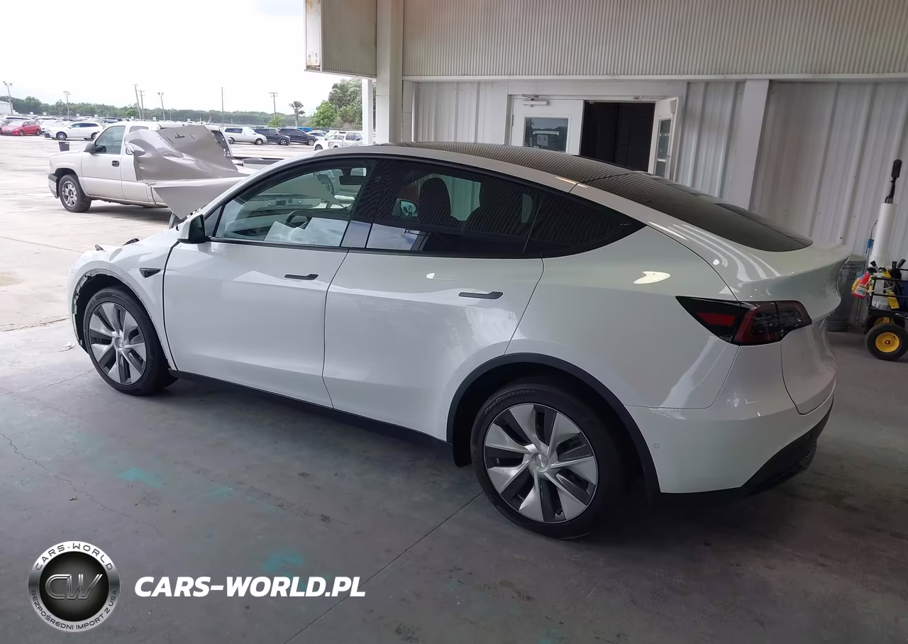 2022 Tesla Model Y Long Range Dual Motor All-Wheel Drive VIN:7SAYGDEEXNF369602 - 3