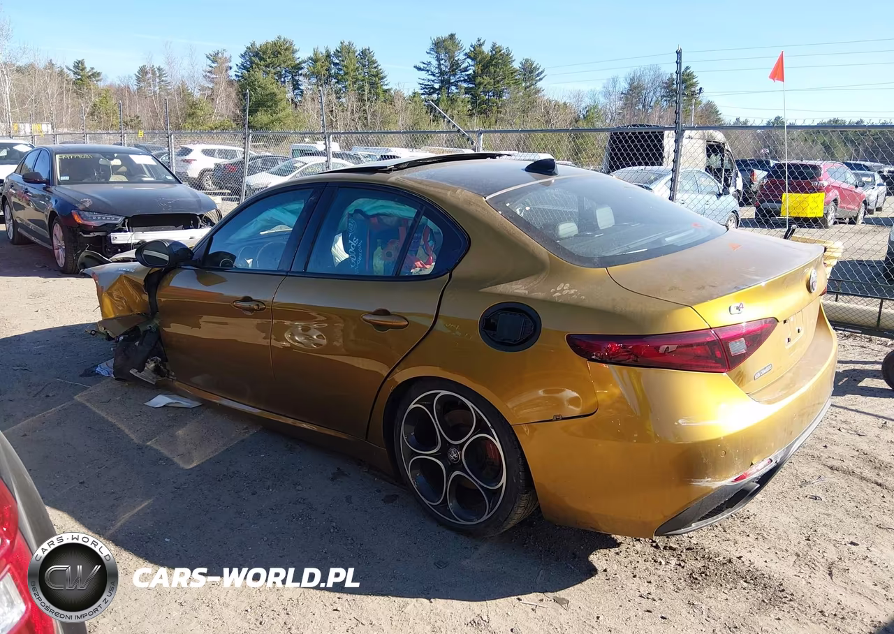 2023 Alfa Romeo Giulia Veloce Awd VIN:ZARFANBN1P7669060 - 3