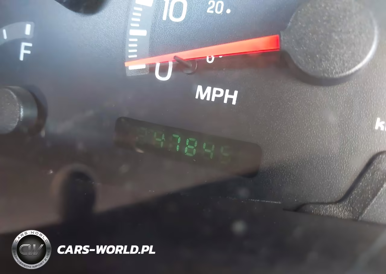 2000 Ford Expedition Eddie Bauer VIN:1FMRU17L2YLA52057 - 7