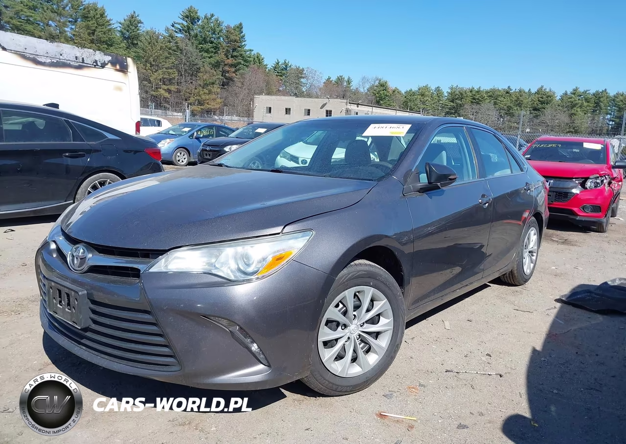 2017 Toyota Camry Le VIN:4T1BF1FK7HU274723 - 2