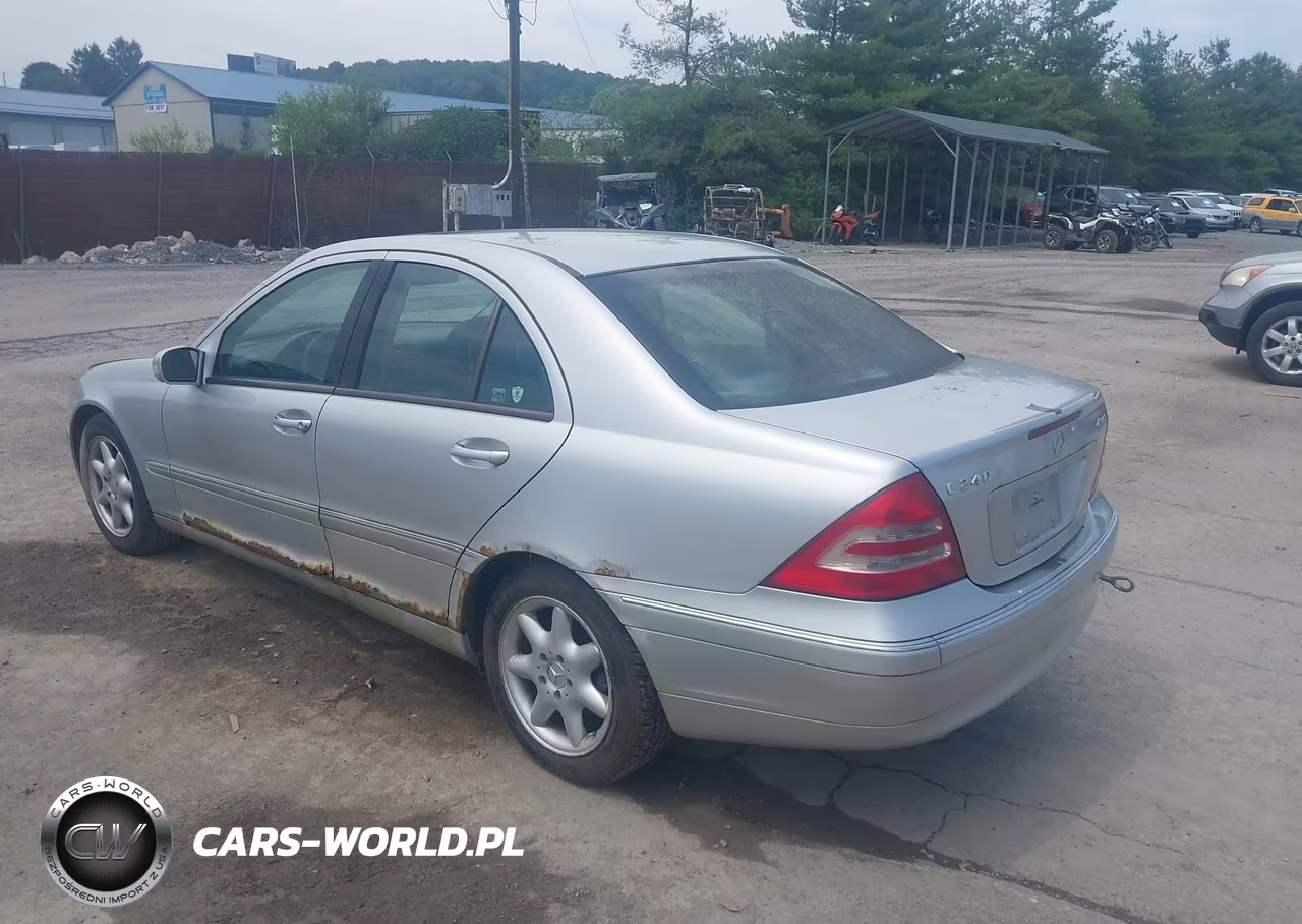 2003 Mercedes-Benz C 240 VIN:WDBRF81J03F354757 - 3